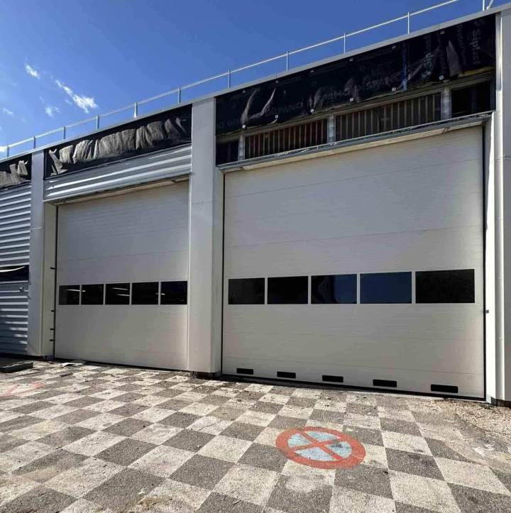 Portes industrielles Cavaillon, Installation portes industrielles Cavaillon, Fermetures industrielles Cavaillon